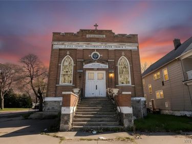 1215 South Avenue, Niagara Falls, NY 14305