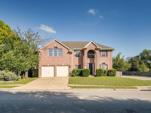 20001 Kennemer DR, Pflugerville, TX 78660