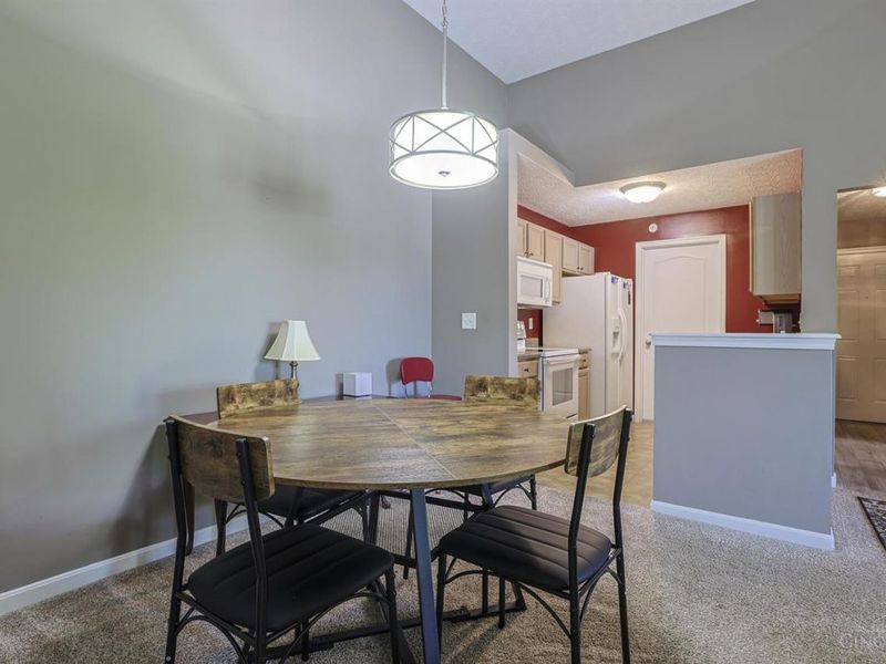 3408 North Bend Road, Unit 12, Green Township, OH 45239 Photo 12