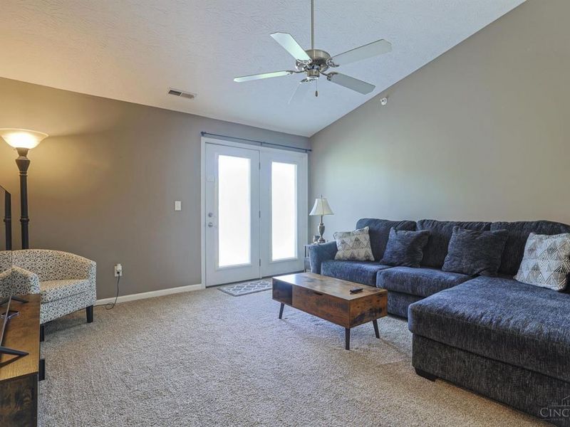 3408 North Bend Road, Unit 12, Green Township, OH 45239 Photo 8
