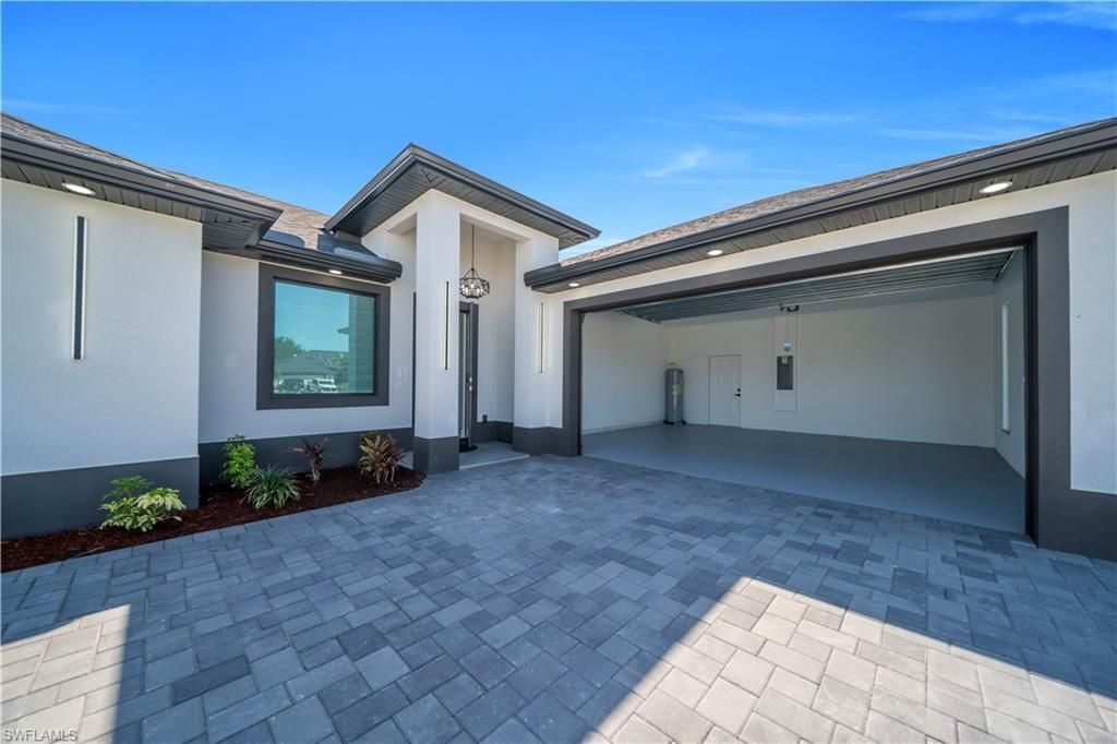 807 Nicholas Pkwy W, Cape Coral, FL 33991 Photo