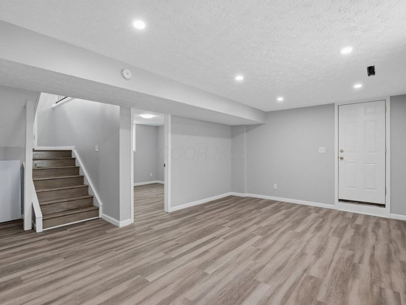 6060 Tiverton Square W, Columbus, OH 43229 Photo 25