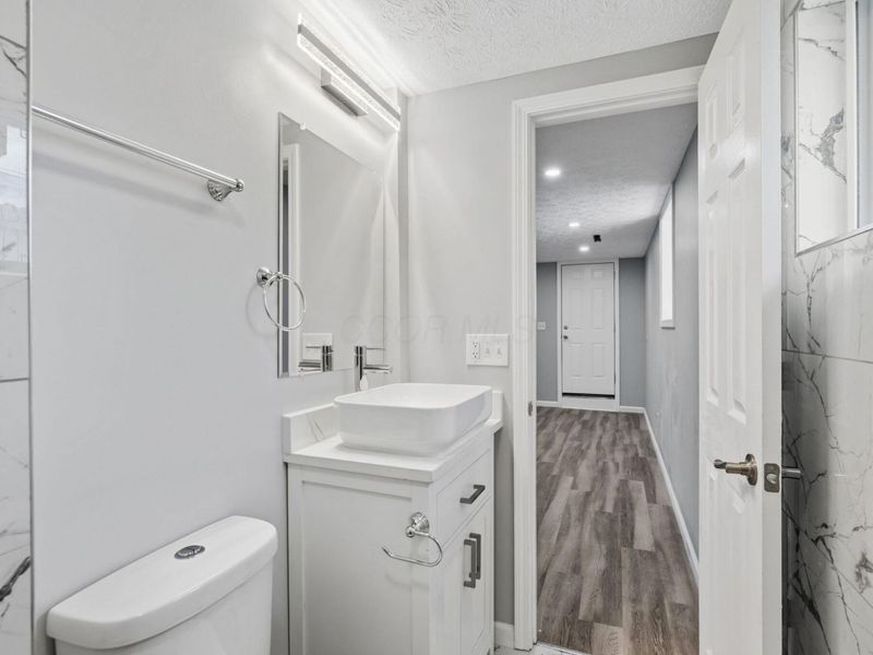 6060 Tiverton Square W, Columbus, OH 43229 Photo 28