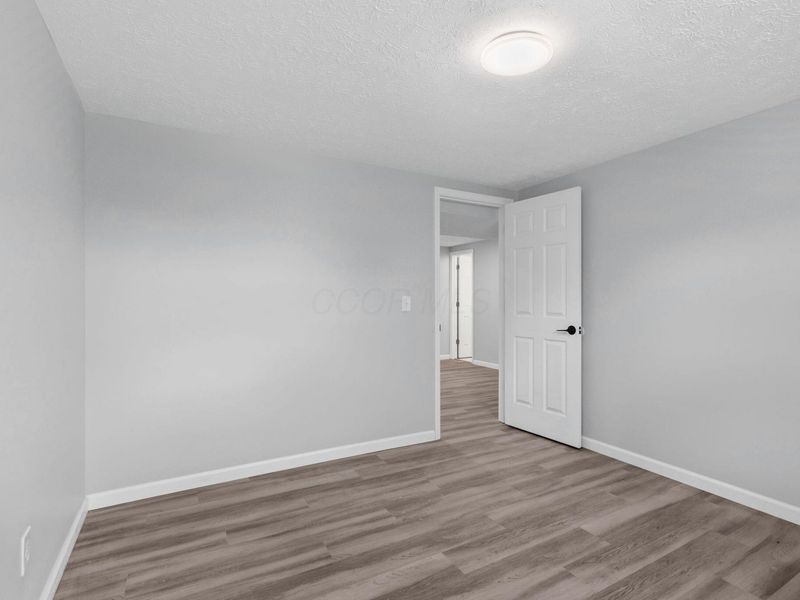 6060 Tiverton Square W, Columbus, OH 43229 Photo 31