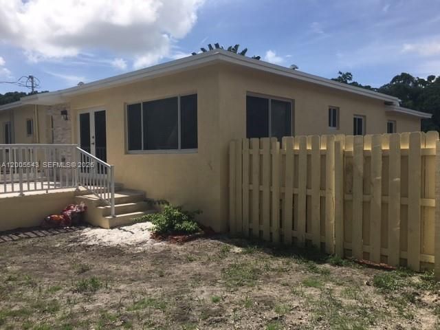 805 NE 138th St, North Miami, FL 33161 Photo