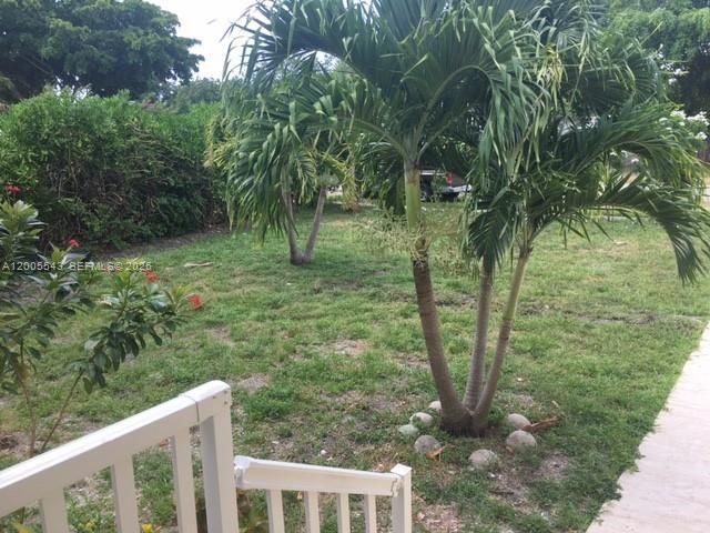 805 NE 138th St, North Miami, FL 33161 Photo