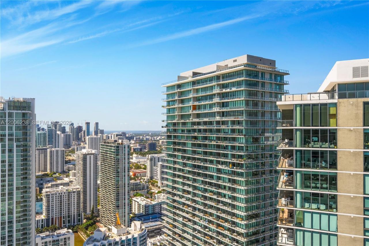 3131 NE 7th Ave, Unit PH5202, Miami, FL 33137 Photo