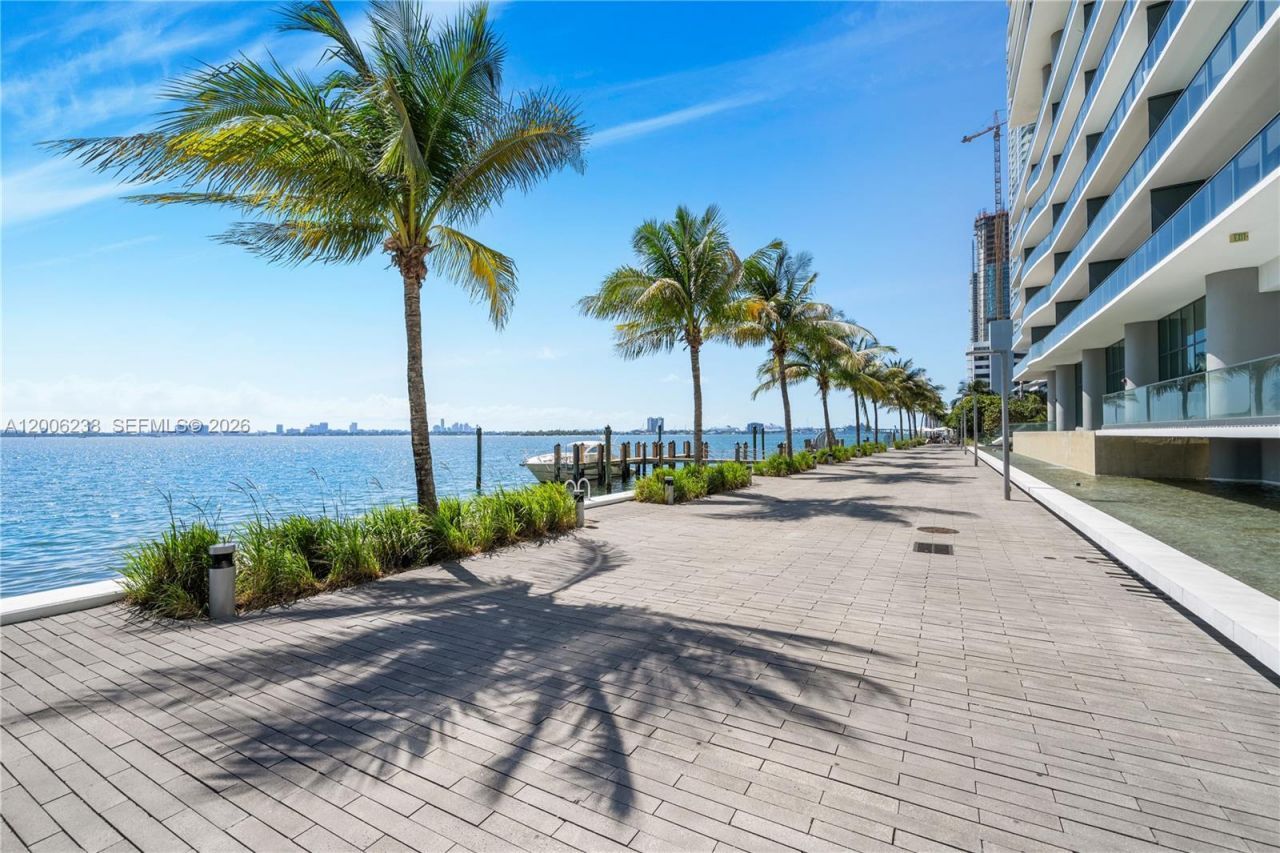 3131 NE 7th Ave, Unit PH5202, Miami, FL 33137 Photo