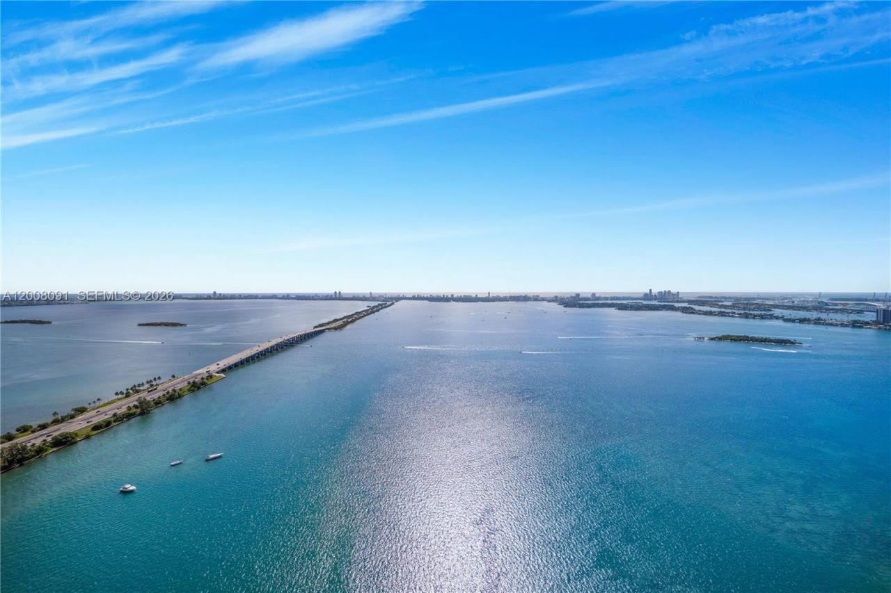 3131 NE 7th Ave, Unit PH5202, Miami, FL 33137 Photo