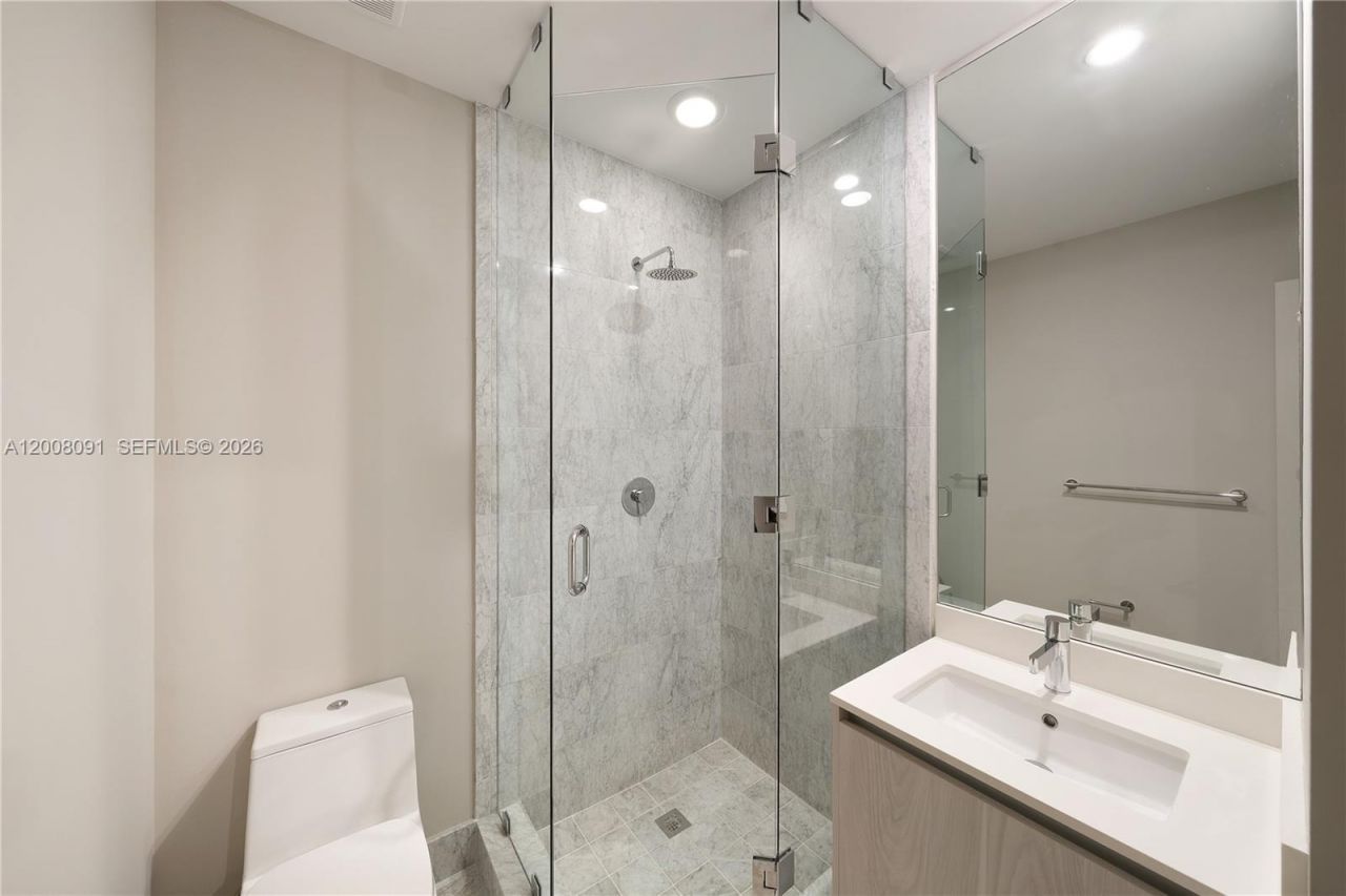 3131 NE 7th Ave, Unit PH5202, Miami, FL 33137 Photo