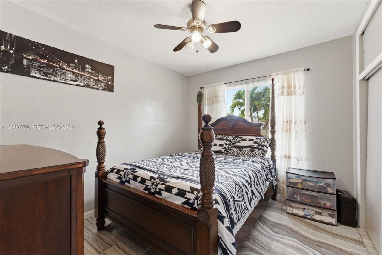 1440 NW 179th Ter, Miami Gardens, FL 33169 Photo