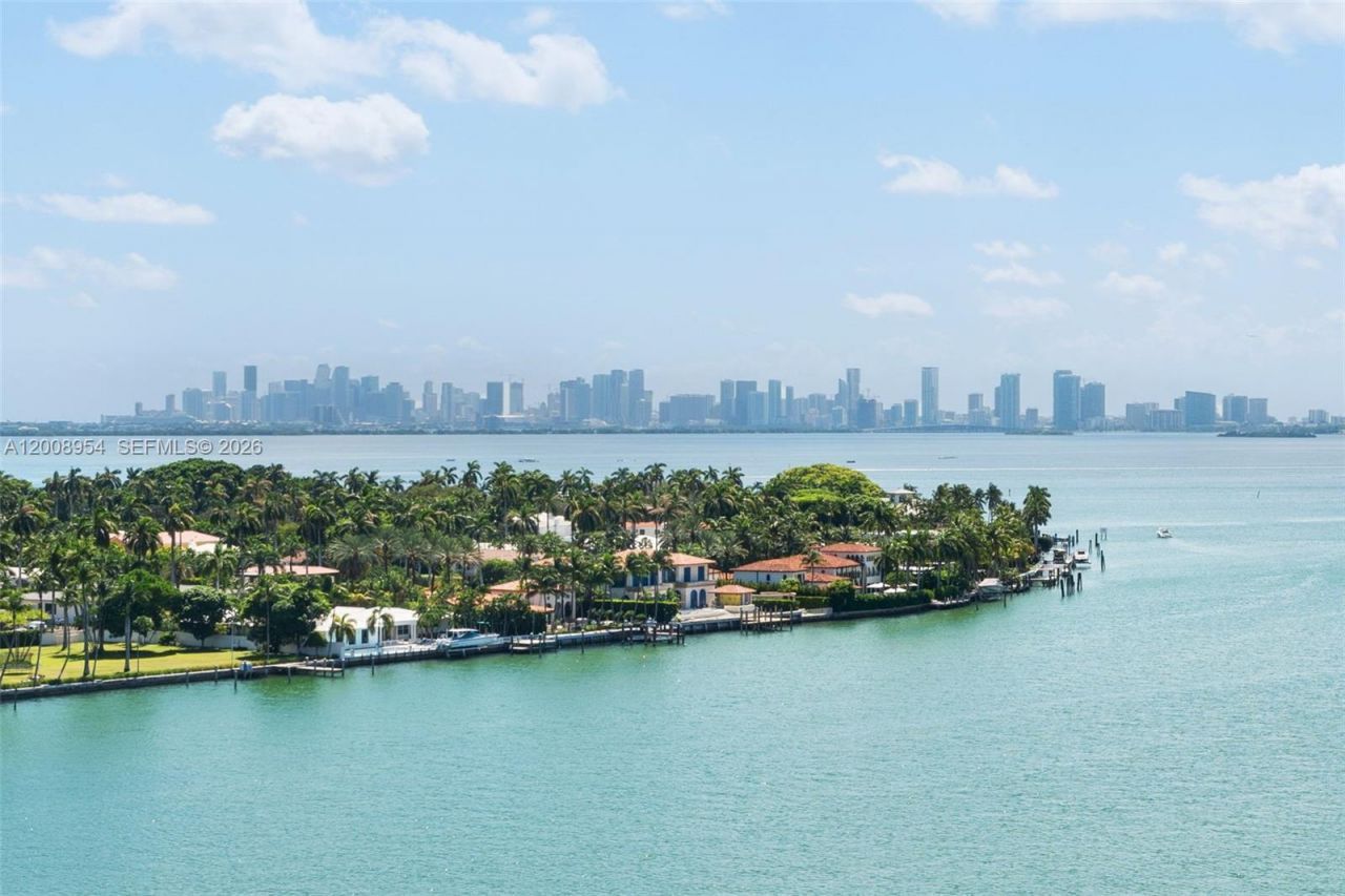 900 Bay Dr, Unit 421, Miami Beach, FL 33141 Photo