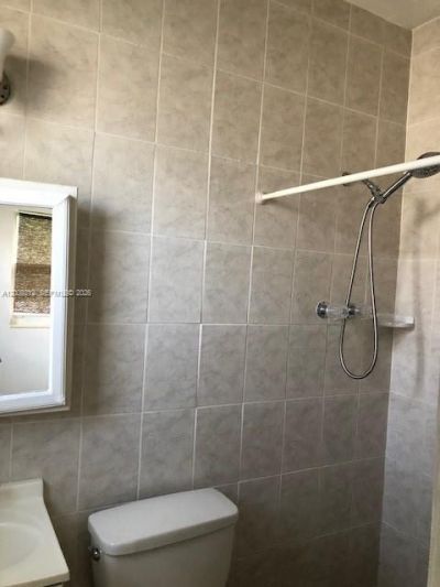 471 SW 10th St , Unit 5, Miami, FL 33130 Photo