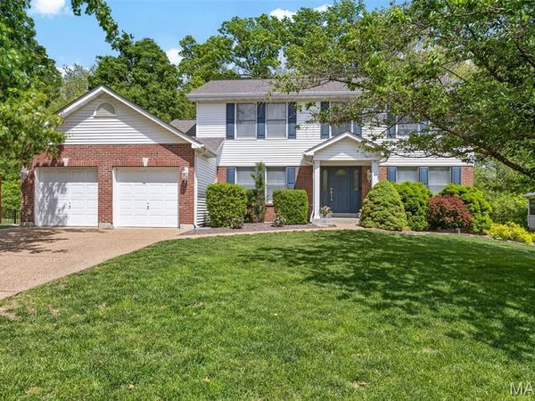 2 Wing Stem Court, O'Fallon, MO 63368
