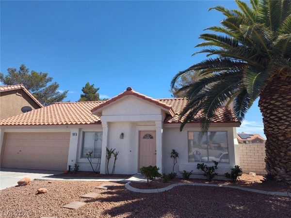 1581 Desert Ridge Avenue , North Las Vegas, NV 89031
