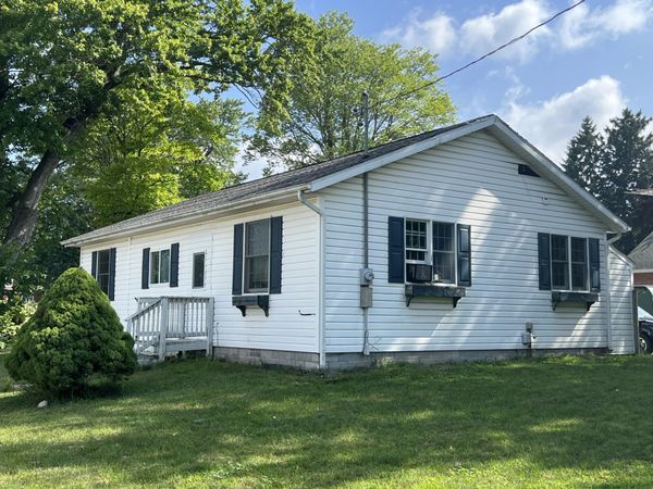 404 Herbert Street, Blanchard, MI 49310