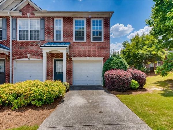 3217 Mill Springs Circle , Buford, GA 30519