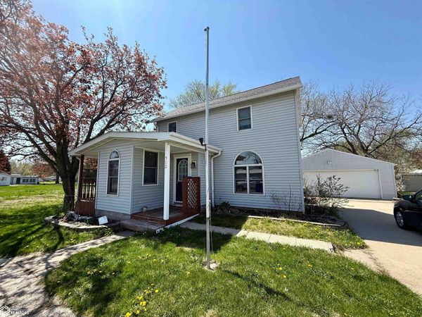 502 N Oak Street, Jefferson, IA 50129