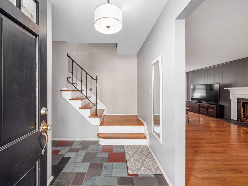 5657 Flintlock Lane , Columbus, OH 43213 Photo 7