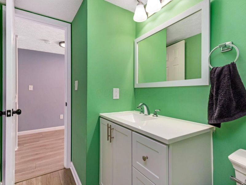 889 Noddymill Lane E, Unit 33C, Columbus, OH 43085 Photo 19