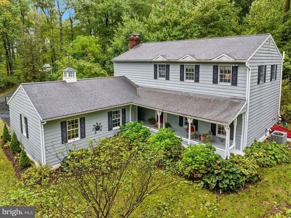 2463 JONES ROAD, POTTSTOWN, PA 19465