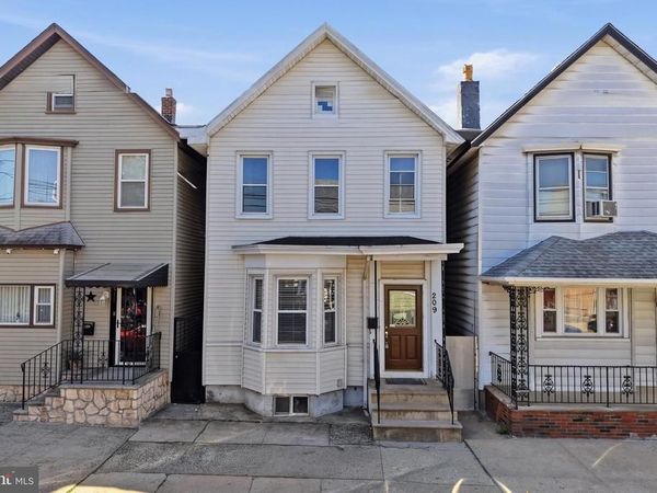 209 HAMILTON STREET , HARRISON, NJ 07029