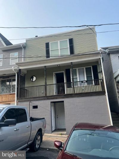 132 W WILLOW STREET , SHAMOKIN, PA 17872