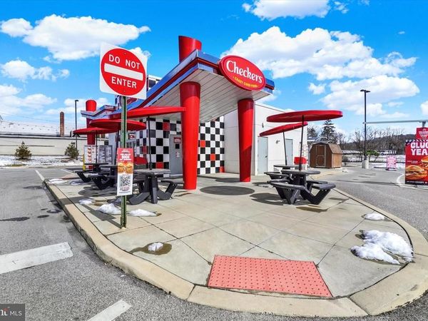 4315 N GEORGE STREET , YORK, PA 17406