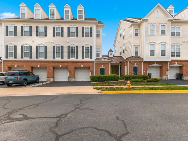 14500 KYLEWOOD WAY, GAINESVILLE, VA 20155