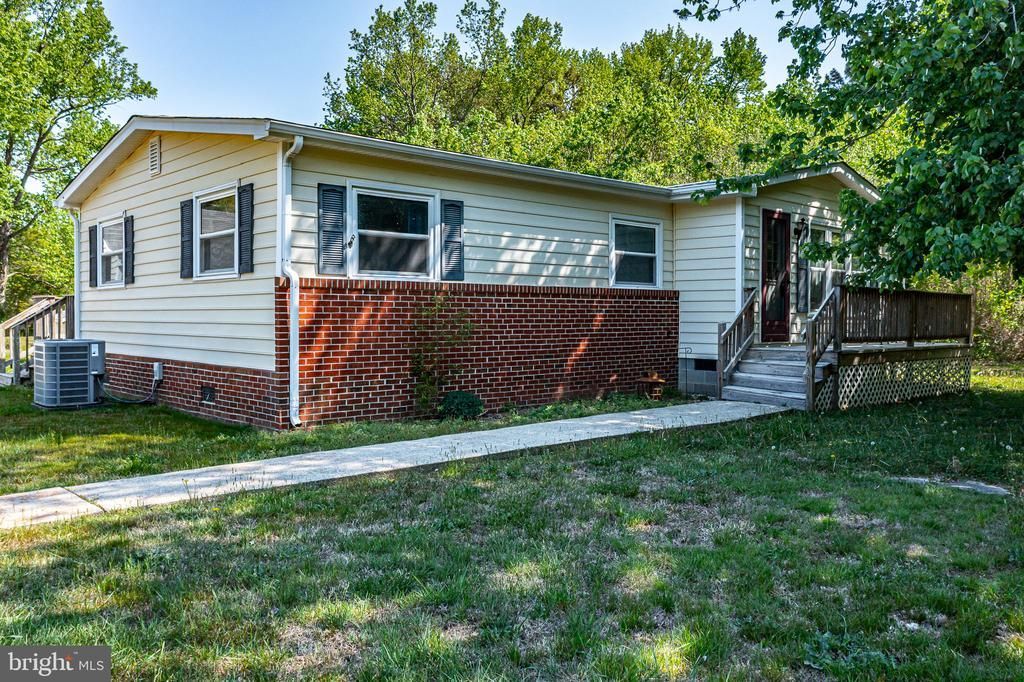 529 Taylors Beach Road , Reedville, VA 22539 Main Photo
