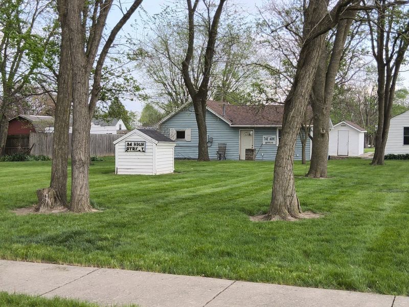34 S High Street, Montezuma, OH 45866 Photo 4