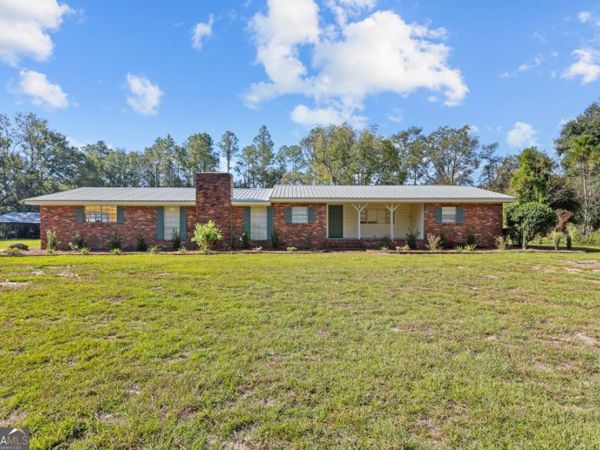 780 David Carter Road NE, Baxley, GA 31513