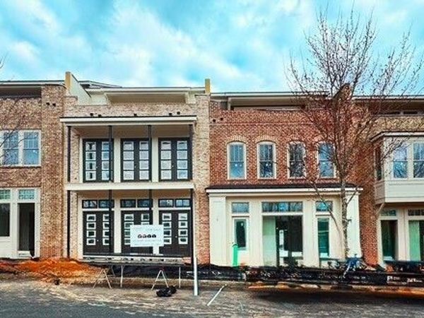 43 Bourbon Street, Unit 10, Senoia, GA 30276