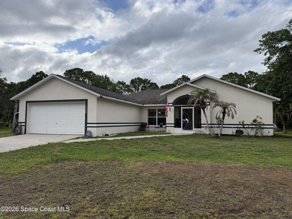 5220 Avocado Avenue , Cocoa, FL 32926