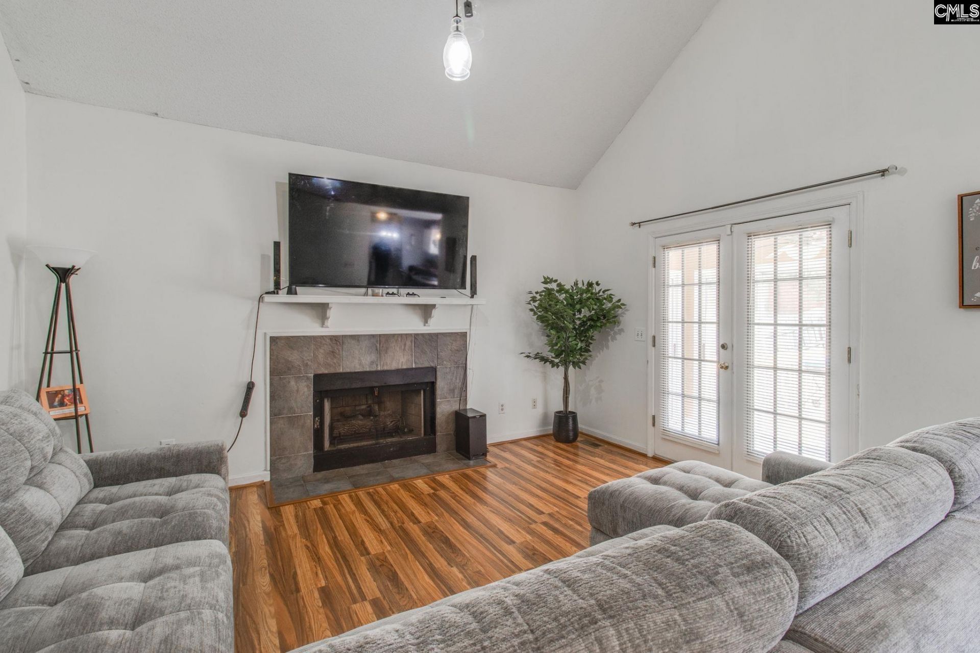 10 Mystic Way Drive  Photo 6