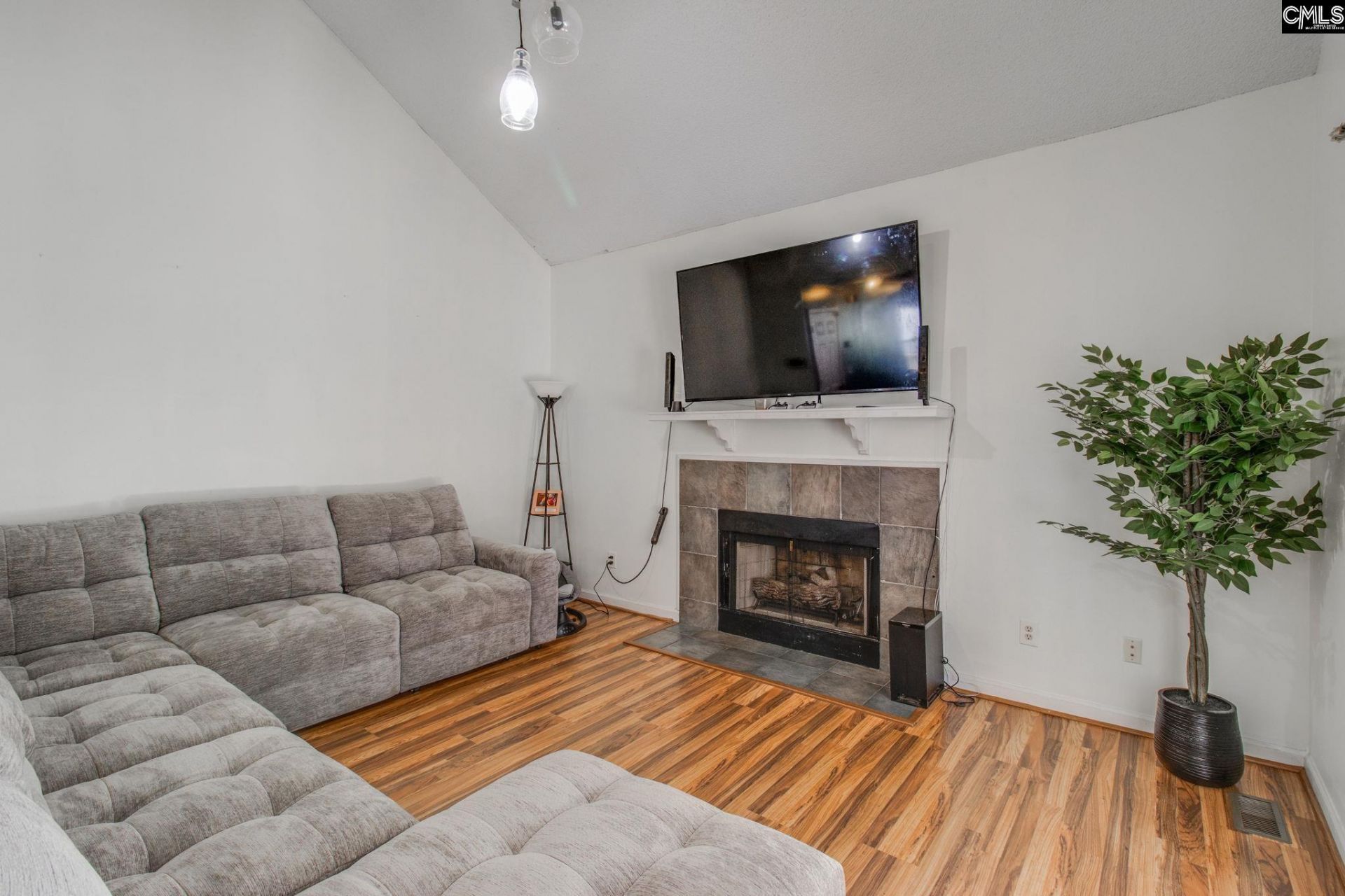 10 Mystic Way Drive  Photo 7