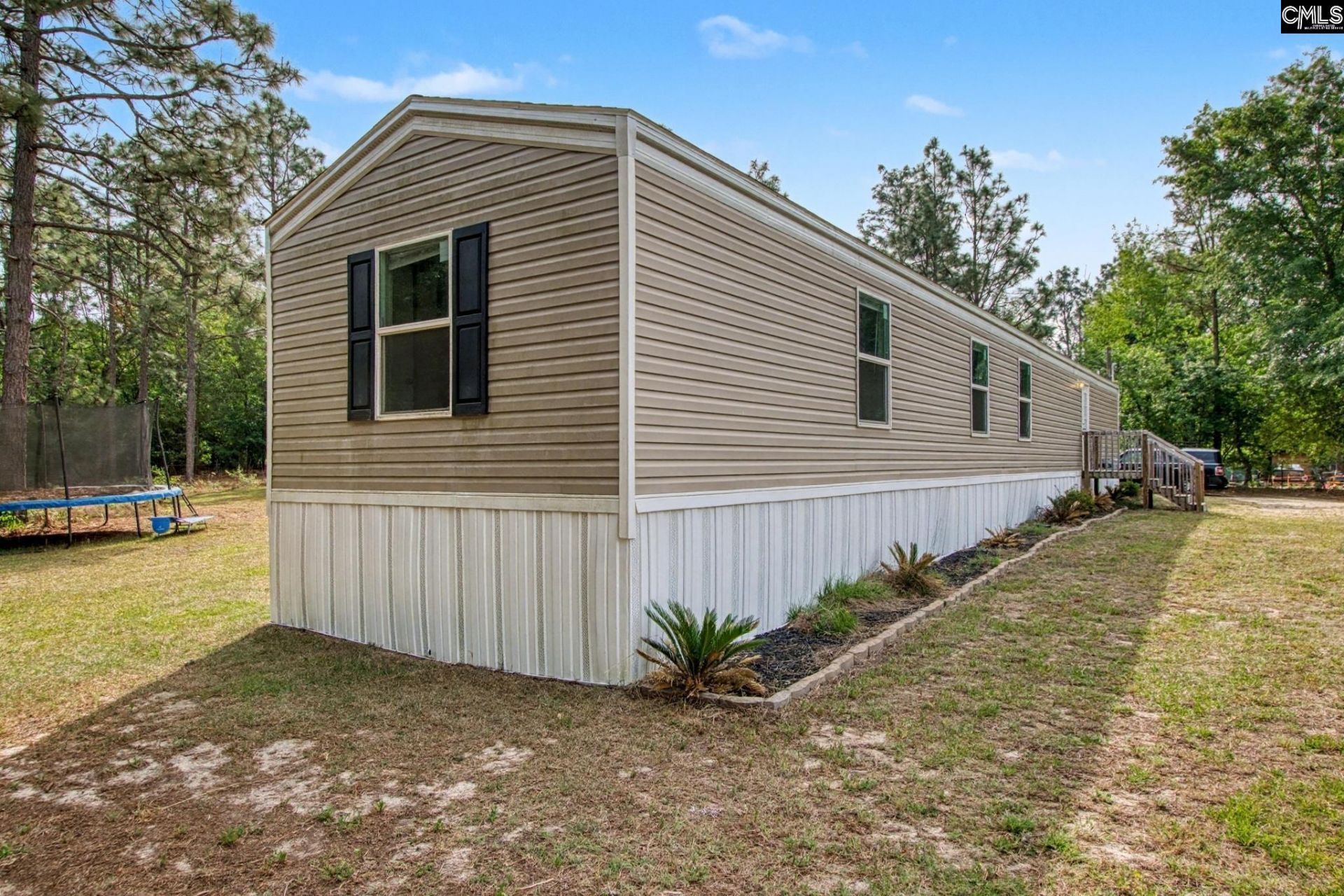 517 Glenn Street Photo 6