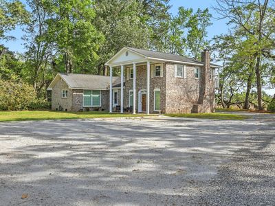 2340 Ashley River Road, Charleston, SC 29414