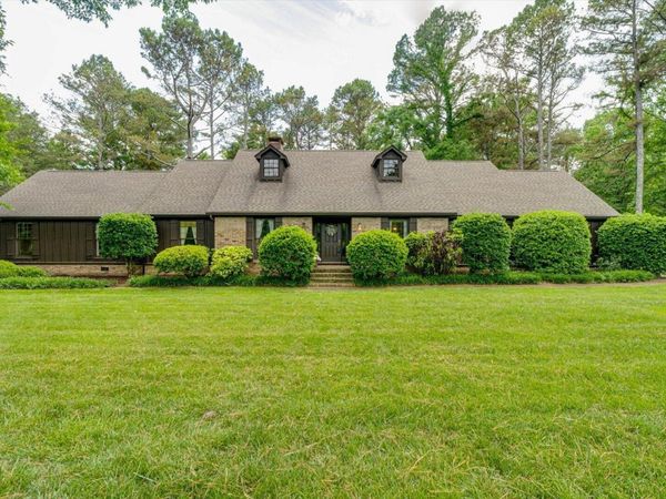 3501 Ramblewood Circle NW, Cleveland, TN 37312