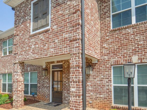 111 Guest Drive #903, Starkville, MS 39759