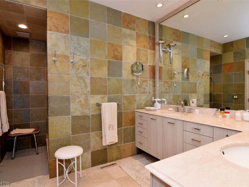 22 Waterford Lane, Beachwood, OH 44122 Photo 23