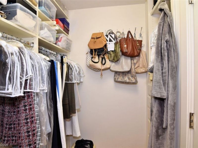 22 Waterford Lane, Beachwood, OH 44122 Photo 25