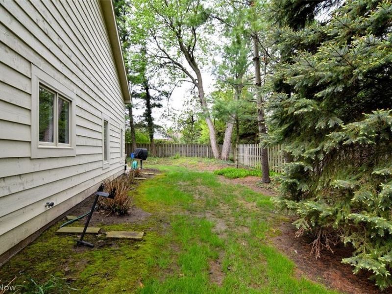 22 Waterford Lane, Beachwood, OH 44122 Photo 36