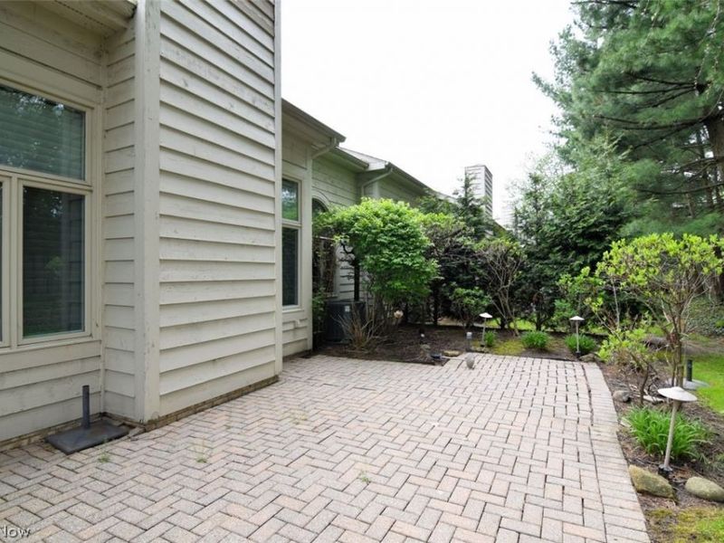 22 Waterford Lane, Beachwood, OH 44122 Photo 38