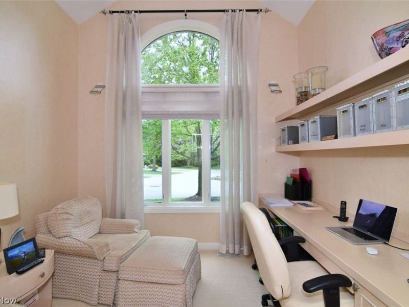 22 Waterford Lane, Beachwood, OH 44122 Photo 5