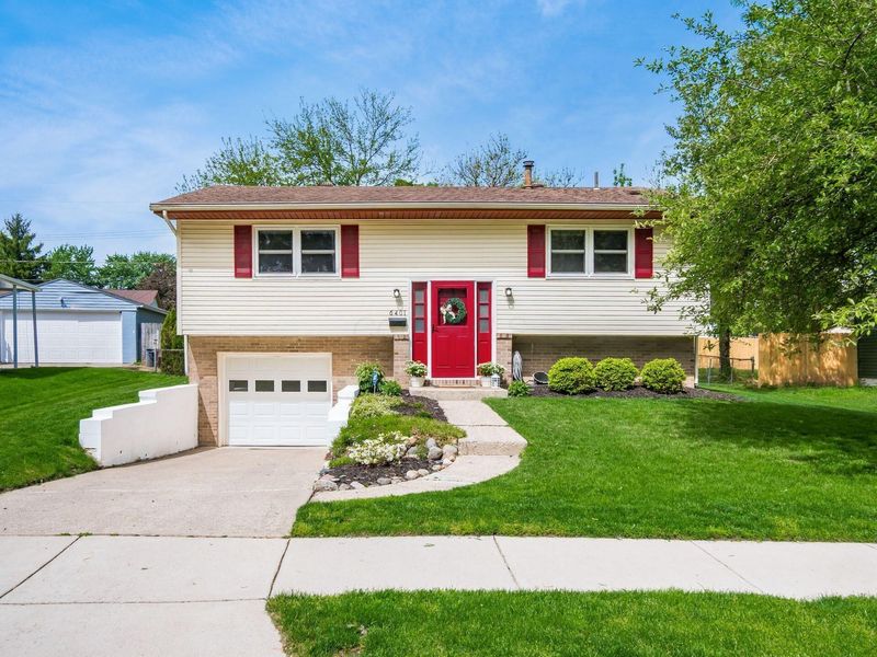 6401 Faircrest Road, Columbus, OH 43229 Photo 3