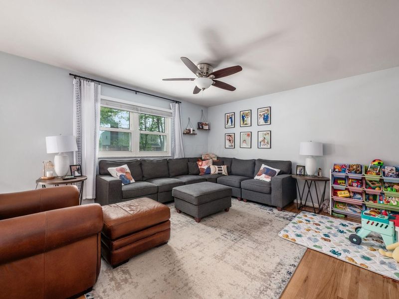 6401 Faircrest Road, Columbus, OH 43229 Photo 6