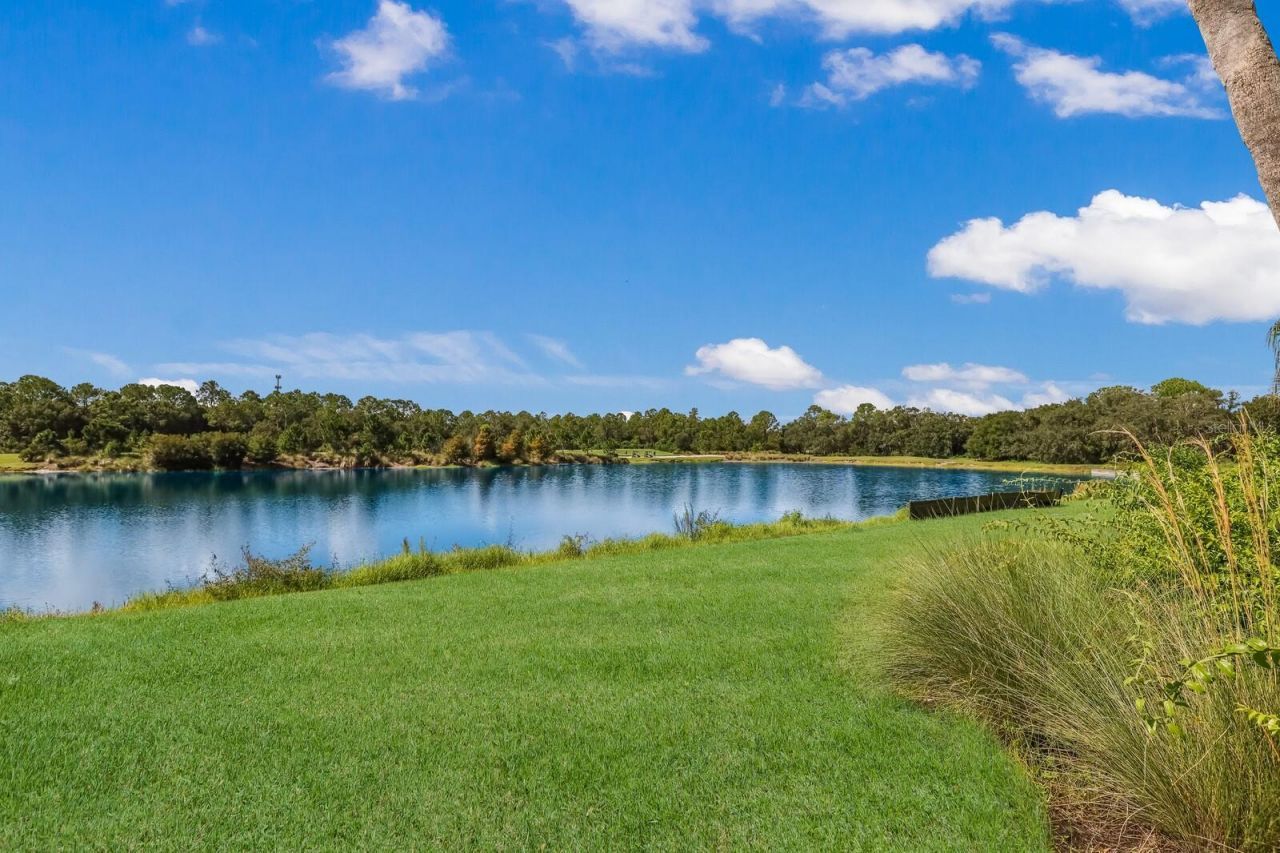 5558 Palmer Circle, Unit 105, Bradenton, FL 34211 Photo