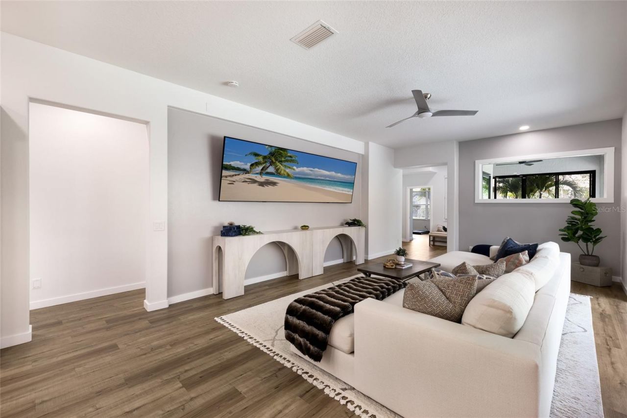 8009 Royal Birkdale Circle, Lakewood Ranch, FL 34202 Photo