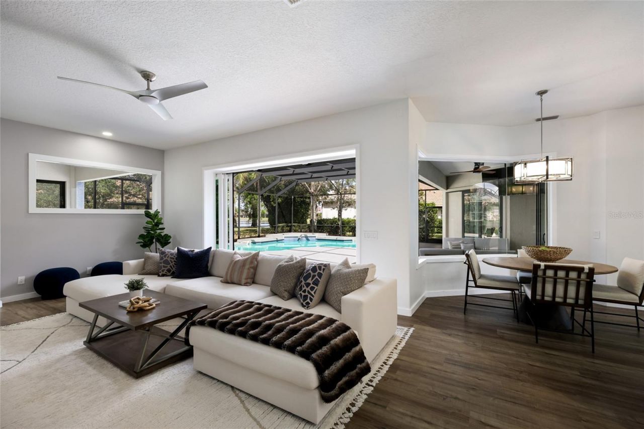 8009 Royal Birkdale Circle, Lakewood Ranch, FL 34202 Photo